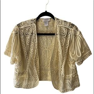 Soft Surrounding Bolero Style